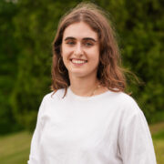 Headshot of Lindsey F.
