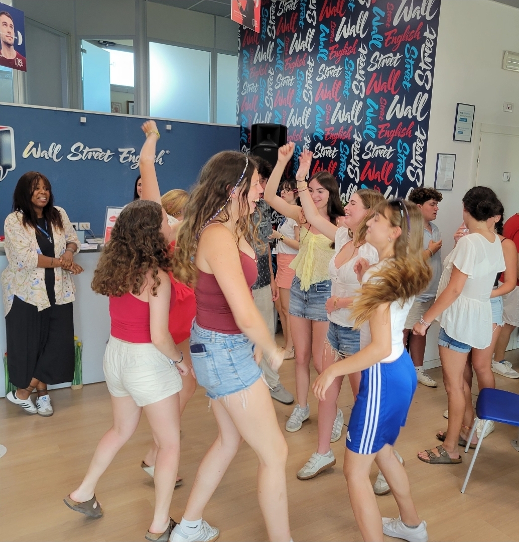 Group of student all dance together